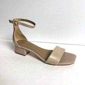 Bernardo Women's Jalena Sandal Size 10 M